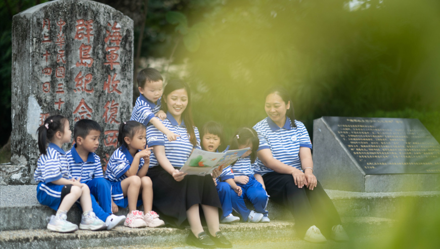 04年女大学生月底一块钱活一天,澳门一肖一码100精准47329,精准解释落实及其象征意义_网红版V2.47